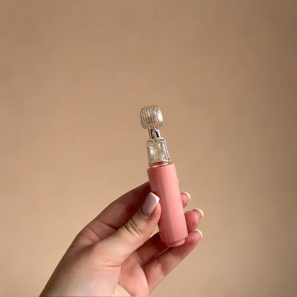 Yael Amari™ | Micro-Needling Tool With Serum