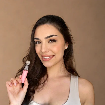 Yael Amari™ | Micro-Needling Tool With Serum